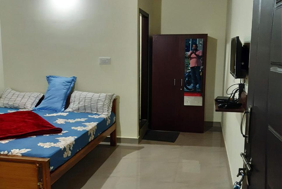 Sri Nandini Guest House Chikmagalur Ngoại thất bức ảnh